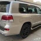 تويوتا لكزس 2013. ال اكس 570