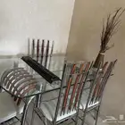 طاولة طعام