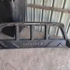 جناح  ودعامه وفرشه هايلوكس البيع