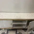 طاولة تلفاز