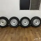 للبيع كفرات هايلوكس مقاس 15 جديده استخدام قليل جدا