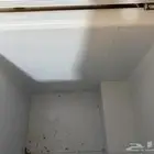 ثلاجه وشاشه