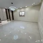 شقه دور ثاني للبيع وسيعه مصعد راكب مطبخ راكب