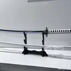 سيف ساموراي ابيض خشبي قوي طوله 102cm مع قاعدة 3 سيوف