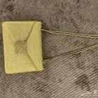 شنطة سهرة نسائية ذهبية