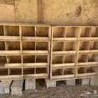 يوجد صناديق حمام للبيع نظيف كل واحد فيه. 16 صندوق.