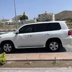 لاندكروزر مديل 2014 فل كامل في غاية النظافة