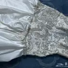 فستان للبيع