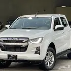 ايسوزو ديماكس 2023 ممشى 9 الف فقط ديزل