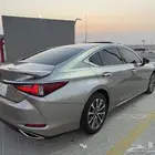 للبيع لكزس ES 350 بريمي 2024 CA