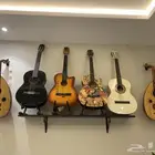 للبيع مجموعة آلات موسيقية قديمة وحديثه