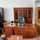 مكتب مقاس 200سم مع دولاب 4درفه فخم جديد بكرتونه