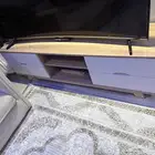 طاوله تلفزيون واثاث للبيع