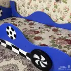 سرير ودولاب وكمدينه
