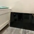 شاشه تلفزيون نظيفه