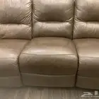 كنب ثلاث قطع للبيع