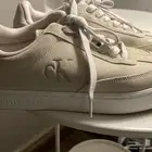 شوز من كالفن كلاين