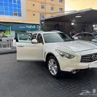 نيسان انفنيتي QX70 موديل 2014