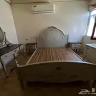 للبيع غرفة نوم مع دولاب ملابس غرفه كامله