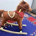 لعبه خي ل كالجديد للاطفال لي عمر من سنه لي 5 سنوات