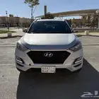 هونداي توسان مديل 2021 - للبيع مع اللوحات