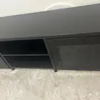 طاولة تلفزيون