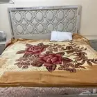 سرير نوم جديد ونضيف  استخدام اقل من سنة