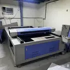 ماكينة ليزر