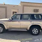 نيسانسوبر سفاري باترول للبيع لون ذهبي