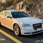 كرايسلر c300 platinum - V8 hemi - بحالة المصنع