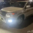 تويوتا لاندكروز 8 سلندر ليمتد موديل 2012