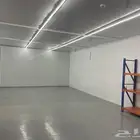 غرفة مبردة داخل مستودع مساحة 65 متر