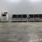 كراسي وطابعه ممتازه سبب البيع ظروف والله يكتب الي فيه الخير