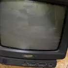 تلفزيون ملون سامسونج متنقل حجم 10 بوصة كوري أصلي