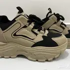 حذاء للبيع