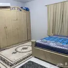 غرفة نوم كاملة بالستارة والسجادة