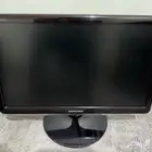 شاشة كمبيوتر