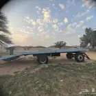 سطحه شيول تركب على راس وتجي سحب الطول تقريبا 8 العرض 3