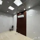 محلين تجاريين للإيجار على طريق الليث العام   حي ولي العهد