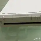 جهاز وي مع أسلاكه ويد واحده