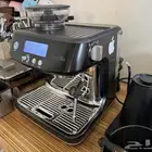 مكينة Breville Barista Pro بحالة ممتازة   كامل الملحقات
