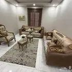 صالون مستعمل  5 قطع - 8 افراد استعمال نظيف