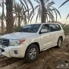 لاندكروزر 2012 للبيع