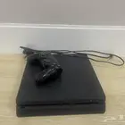 سوني4 نظيف جدا مع يد مساحه 1 تيرا مع 5 العاب