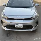 كيا ريو 2023 نظيف للبيع