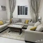 كنب من مفروشات العمر وطاوله لوجه لله