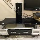 طاولة تلفزيون