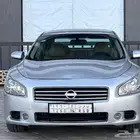 نيسان  مكسيما