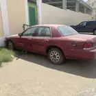فورد كراون فكتوريا 2000