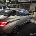 هيونداي i10